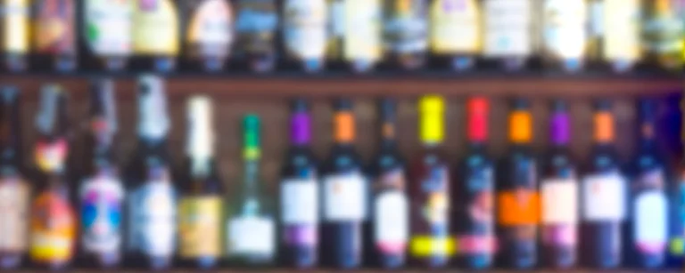 Jaka barwa światła do alkoholu?